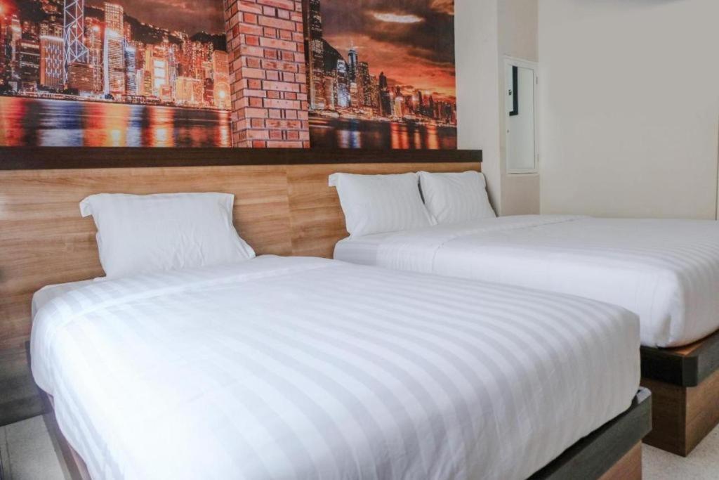 Noura Guest House Syariah Malang Kültér fotó