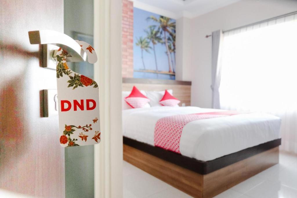 Noura Guest House Syariah Malang Kültér fotó