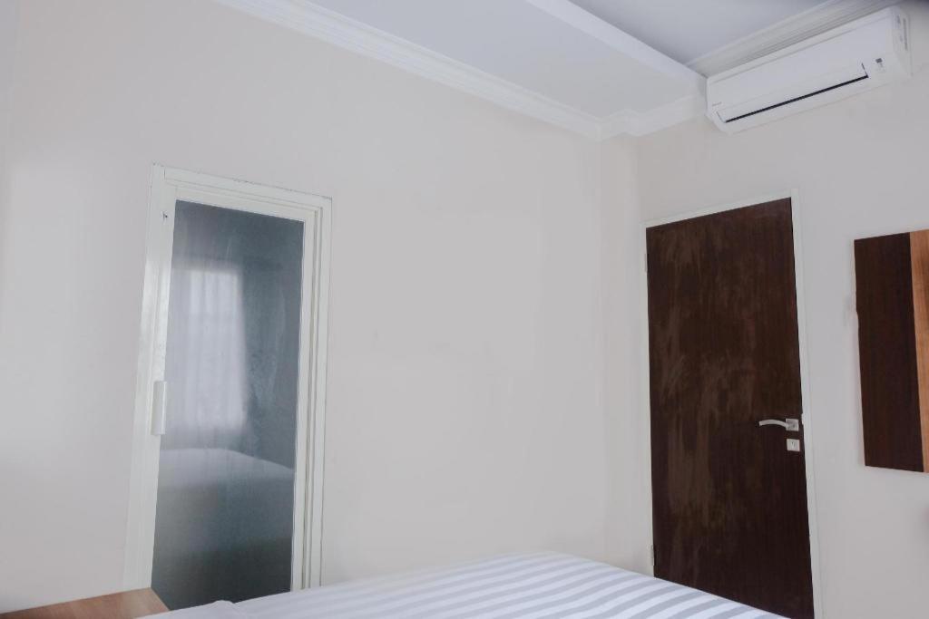 Noura Guest House Syariah Malang Kültér fotó